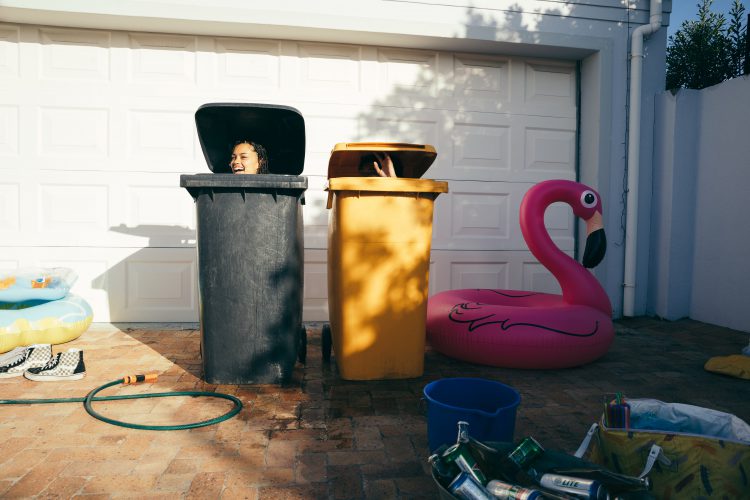 Cem Guenes - BACKYARD - Archive, Friends and Other Strangers