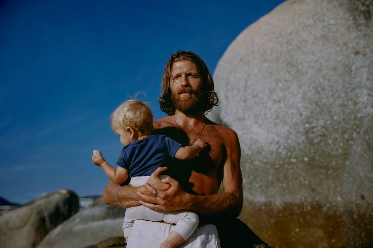 Cem Guenes - @diemueslis - Archive, Family is Everything