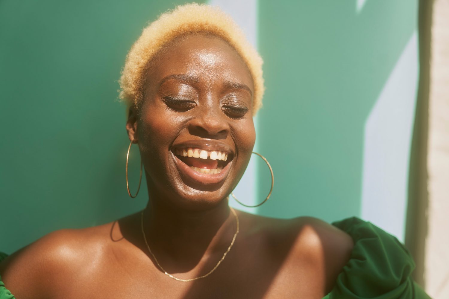 Cem Guenes - BAYI - Archive, NEWS, Portrait Mode