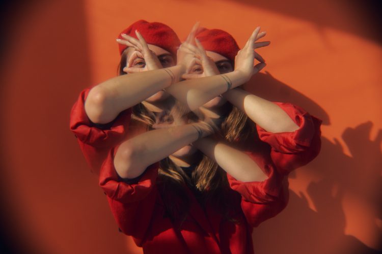 Cem Guenes - DAPHNÉ - Archive, Portrait Mode