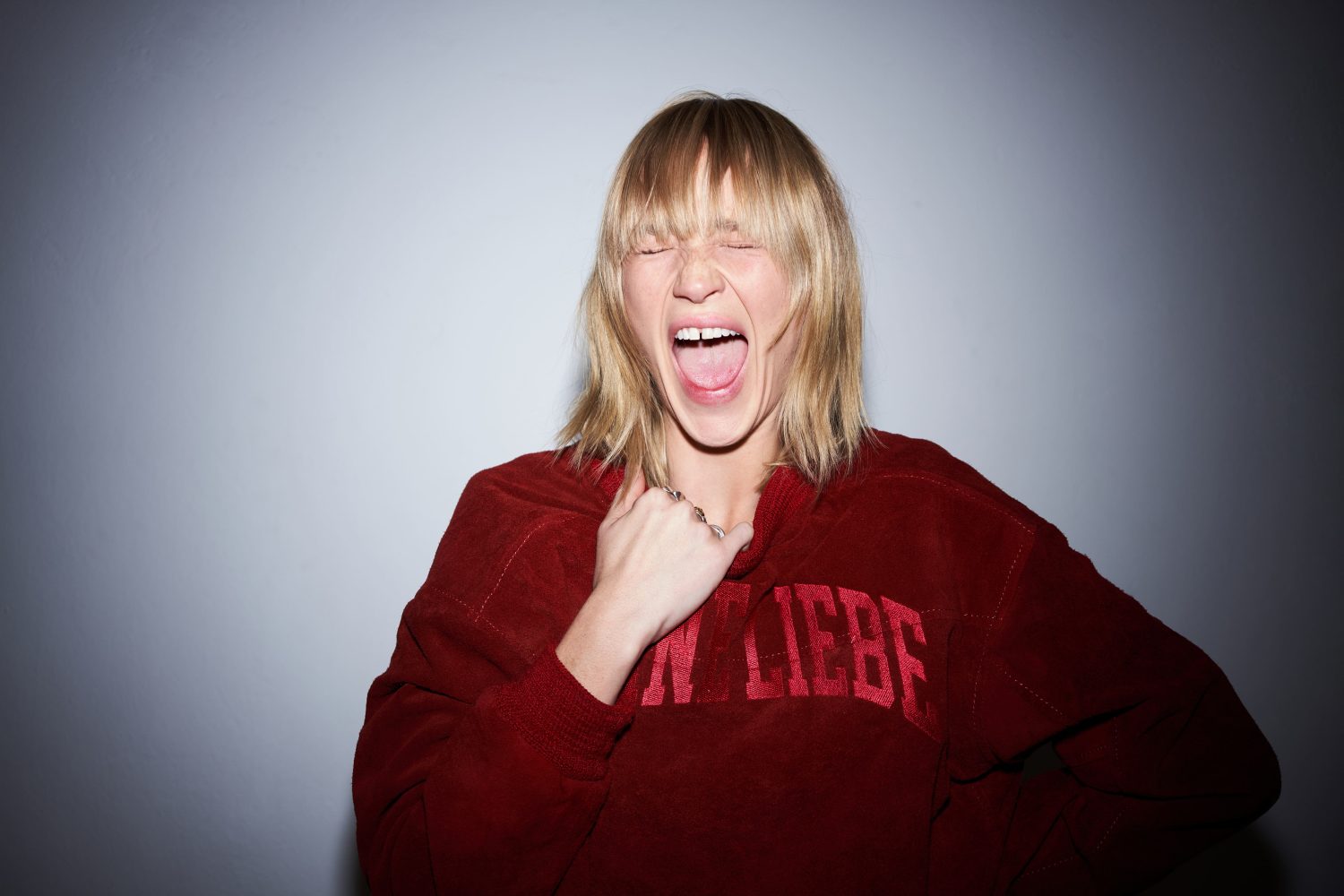 Cem Guenes - KEINE LIEBE - Archive, Friends and Other Strangers, Hall of Fame, NEWS, Portrait Mode