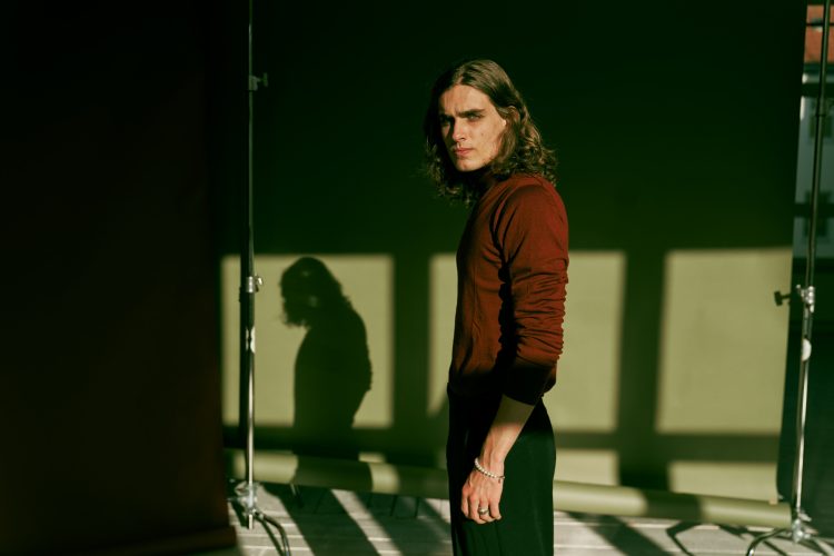 Cem Guenes - LENNART - Archive, Portrait Mode