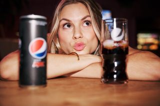 Cem Guenes - PEPSI ♡ - Archive, Friends and Other Strangers, Hall of Fame, NEWS, Portrait Mode