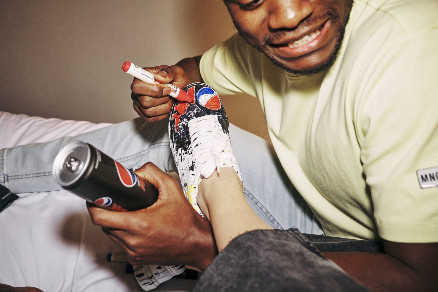 Cem Guenes - PEPSI ♡ - Archive, Friends and Other Strangers, Hall of Fame, NEWS, Portrait Mode