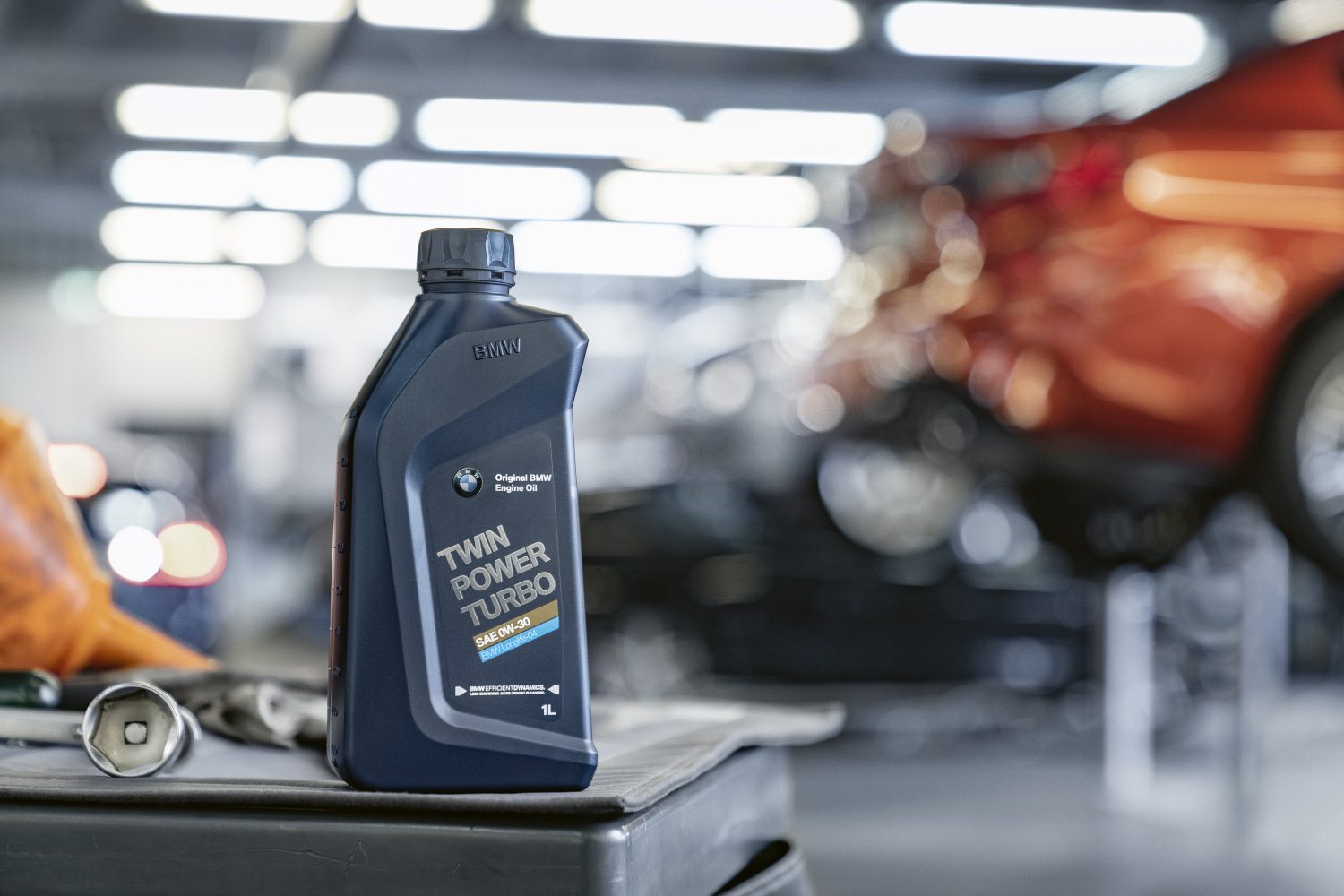 Cem Guenes - BMW SERVICE - Archive, Something with Cars