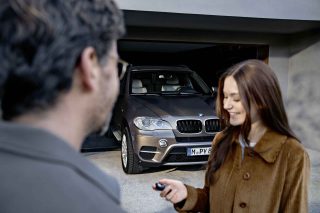 Cem Guenes - BMW VALUE SERVICE - Archive, Something with Cars