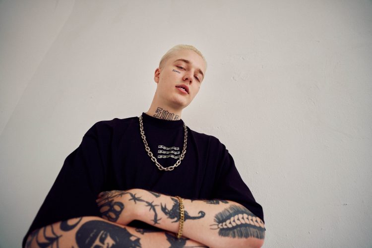 Cem Guenes - OHJAY  LOOKBOOK - Archive, NEWS, Portrait Mode