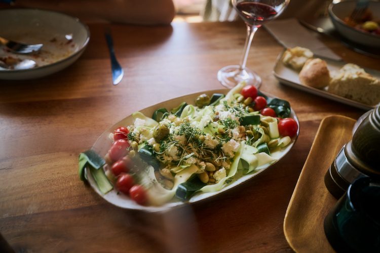 Cem Guenes - COOKING WITH FRIENDS - Archive, Family is Everything, NEWS