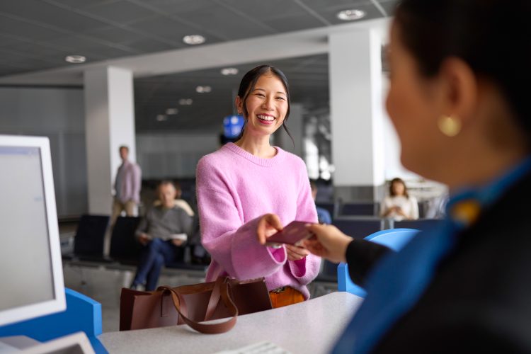 Cem Guenes - DISCOVER AIRLINES - Archive, Hall of Fame, NEWS