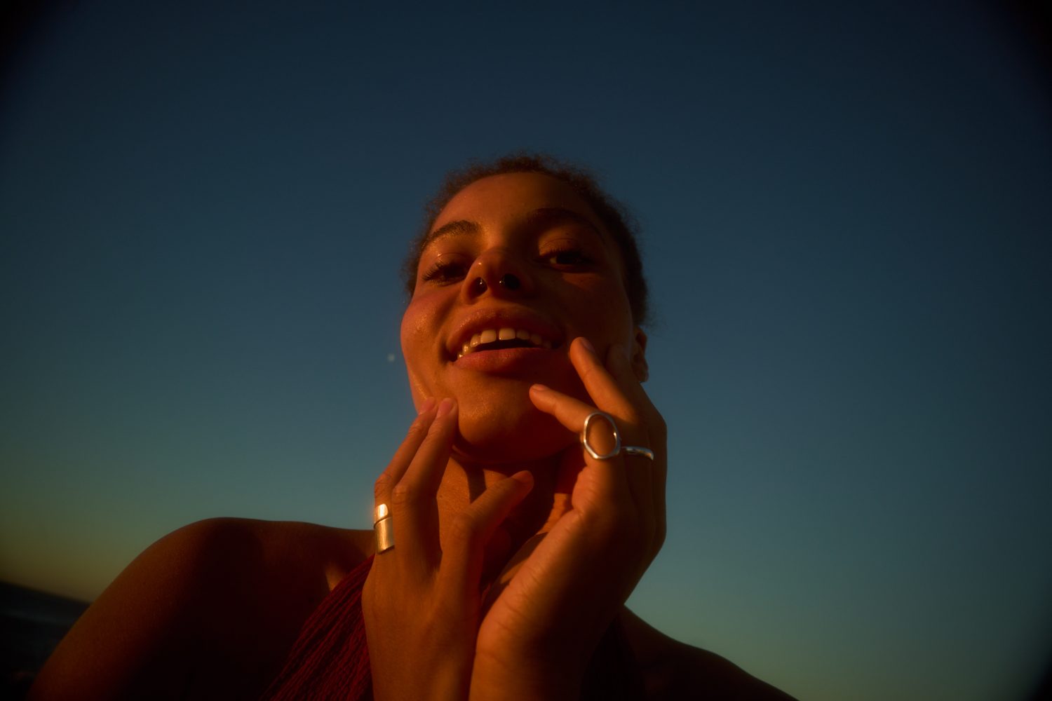 Cem Guenes - LEO - Archive, Friends and Other Strangers, NEWS, Portrait Mode